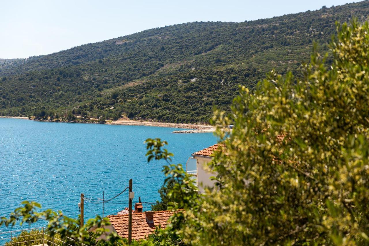 Villa Lovric Marina Zewnętrze zdjęcie